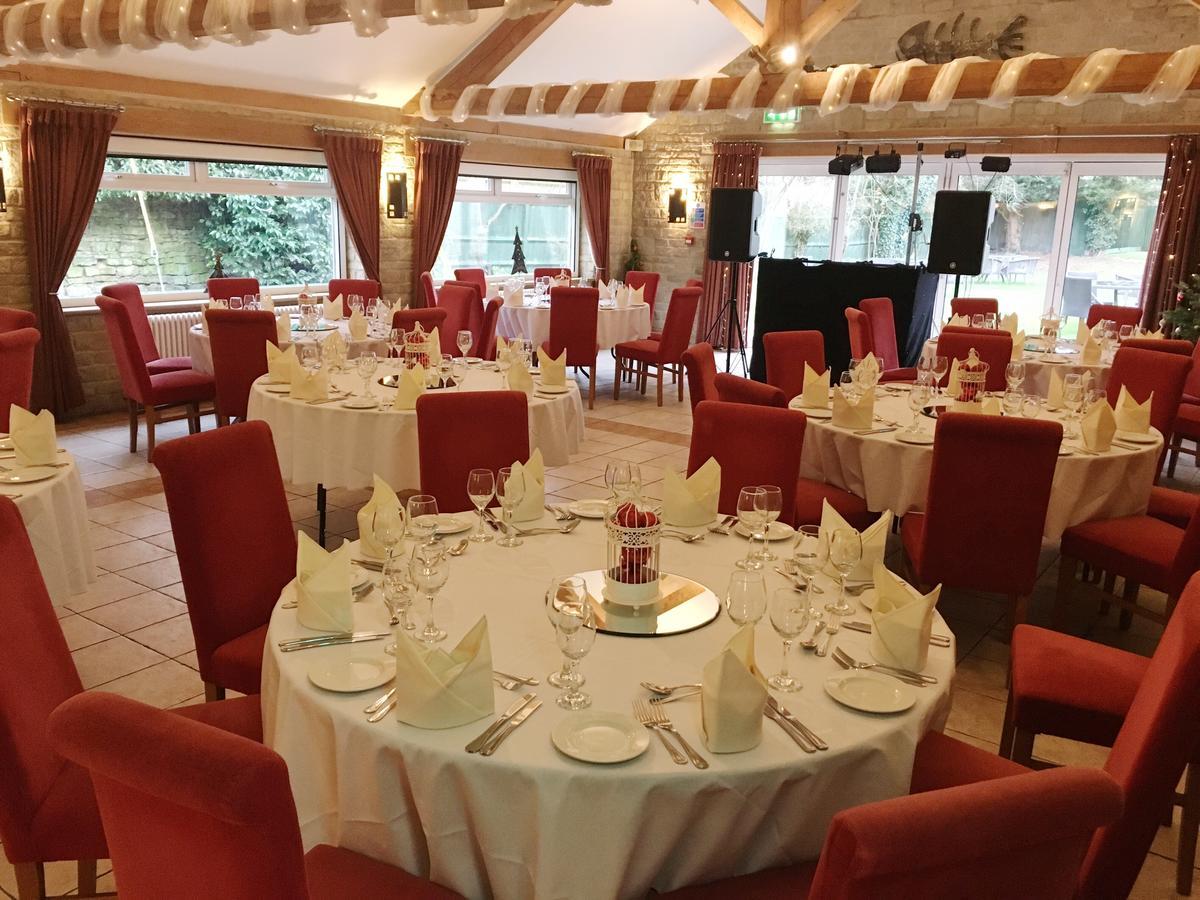 The Tally Ho Hotel - B&B Bicester Luaran gambar