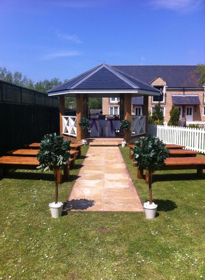 The Tally Ho Hotel - B&B Bicester Luaran gambar