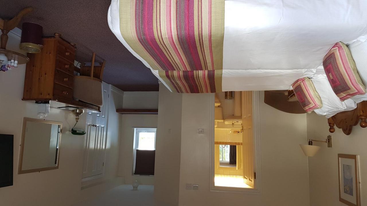 The Tally Ho Hotel - B&B Bicester Luaran gambar